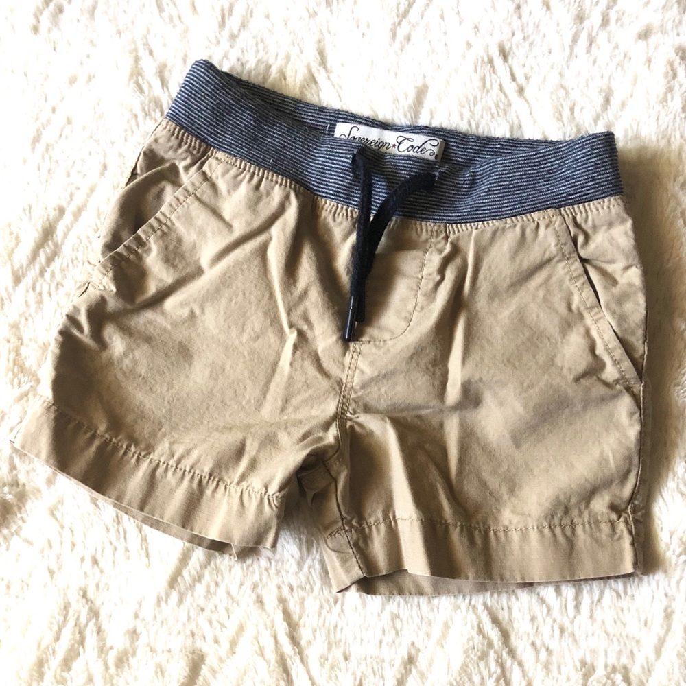 “Sovereign Code” 12M | drawstring khaki shorts